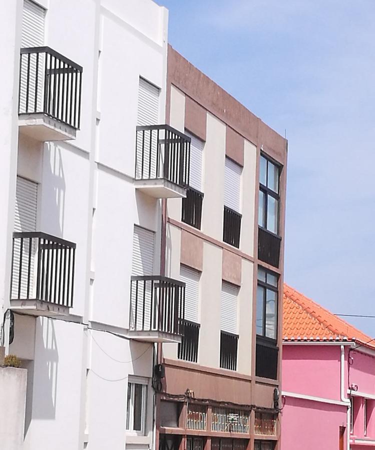 Ferienwohnung Peniche's Blue&White Exterior foto