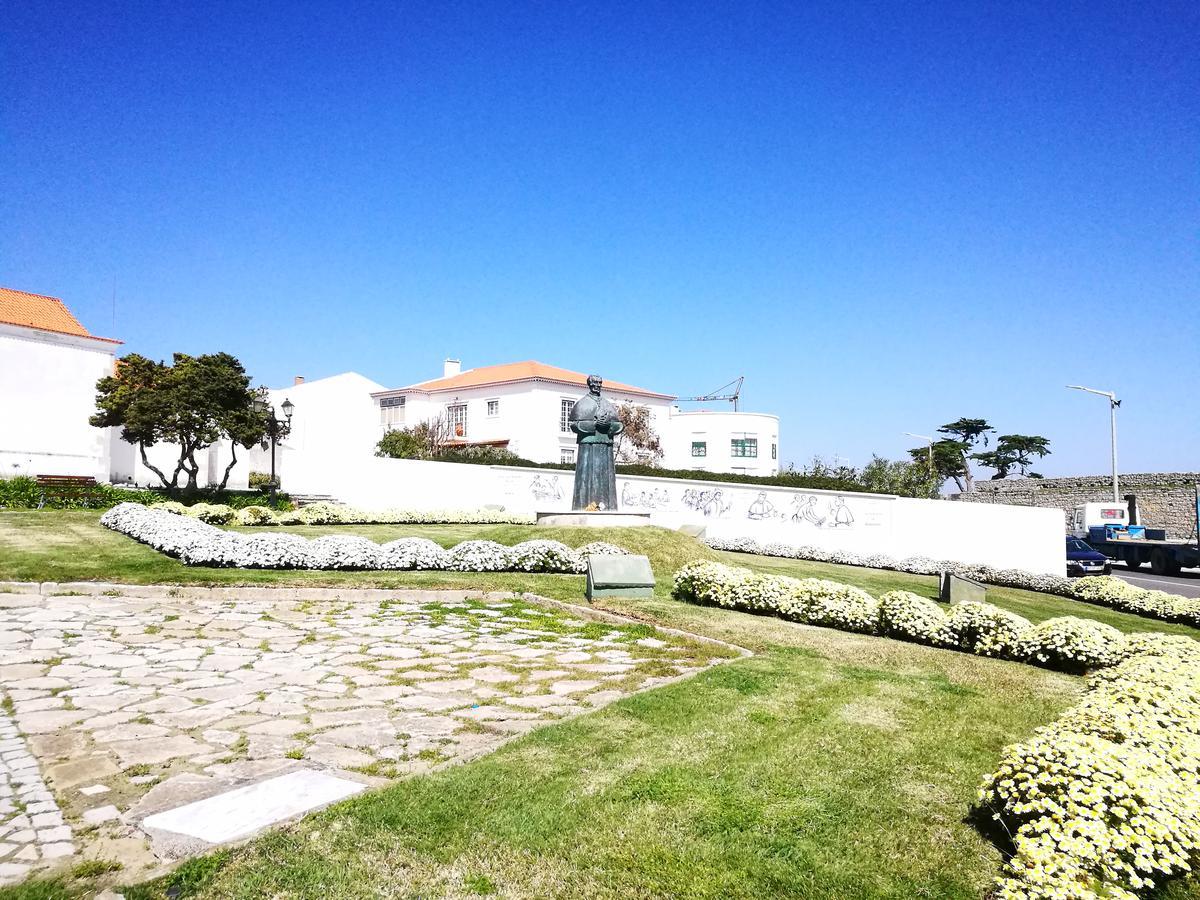 Ferienwohnung Peniche's Blue&White Exterior foto